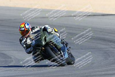 media/Feb-13-2022-SoCal Trackdays (Sun) [[c9210d39ca]]/Turn 10 (920am)/